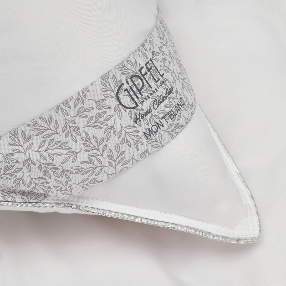 Подушка Gipfel Montblanc 41321 70x70 см фото